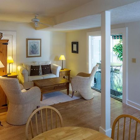 Casa 325 Guesthouse Key West Room photo