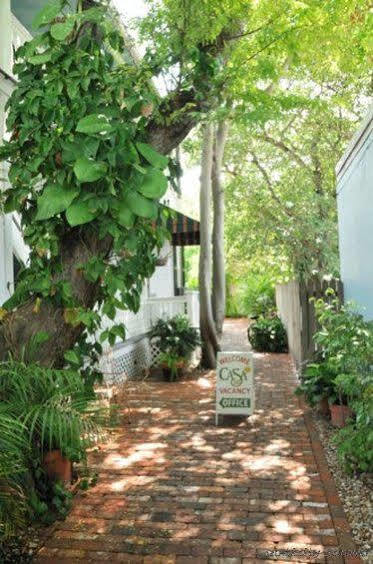 Casa 325 Guesthouse Key West Exterior photo